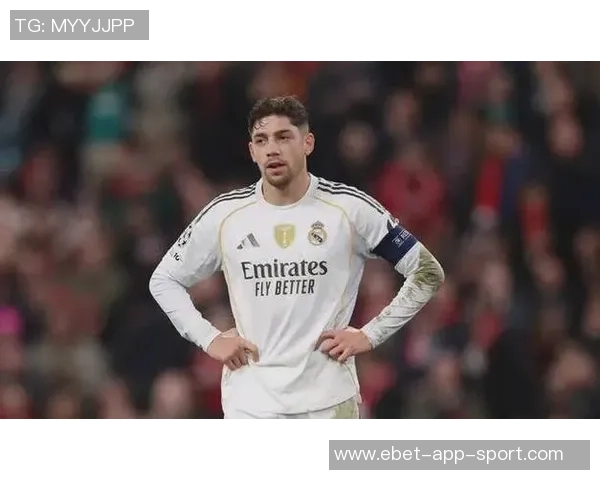 巴尔韦德幽默回应庆祝方式称孩子或会模仿打自己