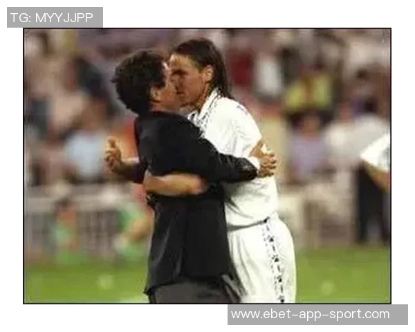 扎戈揭秘托蒂夜间打呼噜与梦话西蒙尼挑衅引发我吐口水事件真相